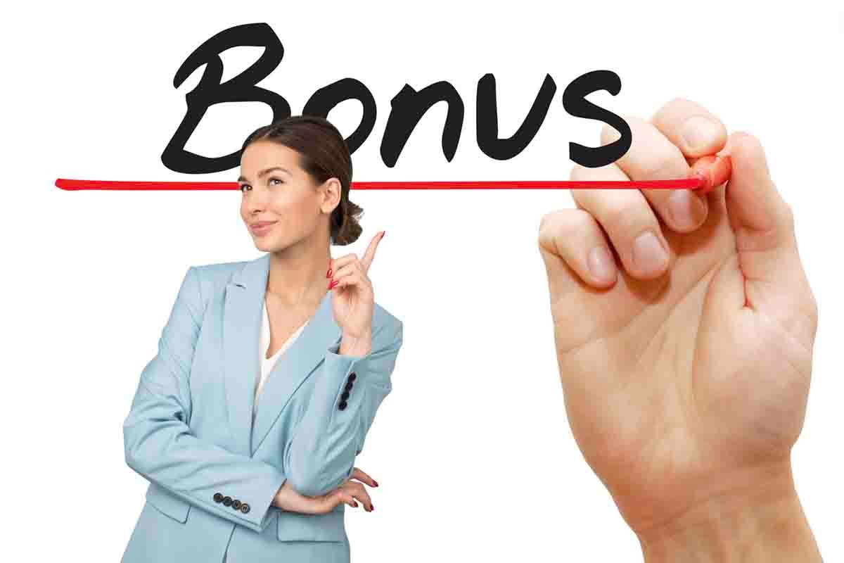 Come avere il bonus di 2000 euro per le mamme