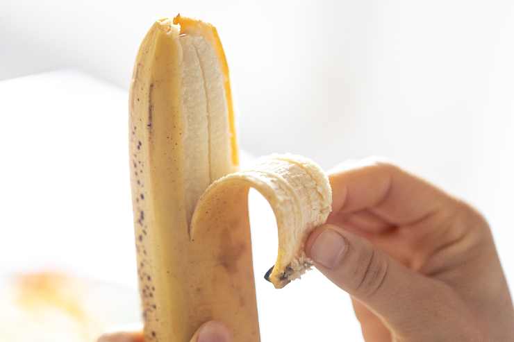 Gli usi della buccia di banana per la pelle