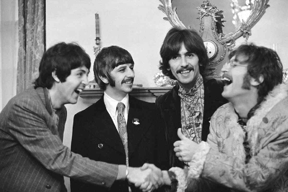 Beatles che ridono