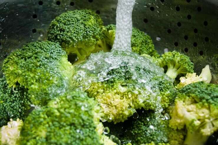 Broccoli: come lavarli prima di cucinarli