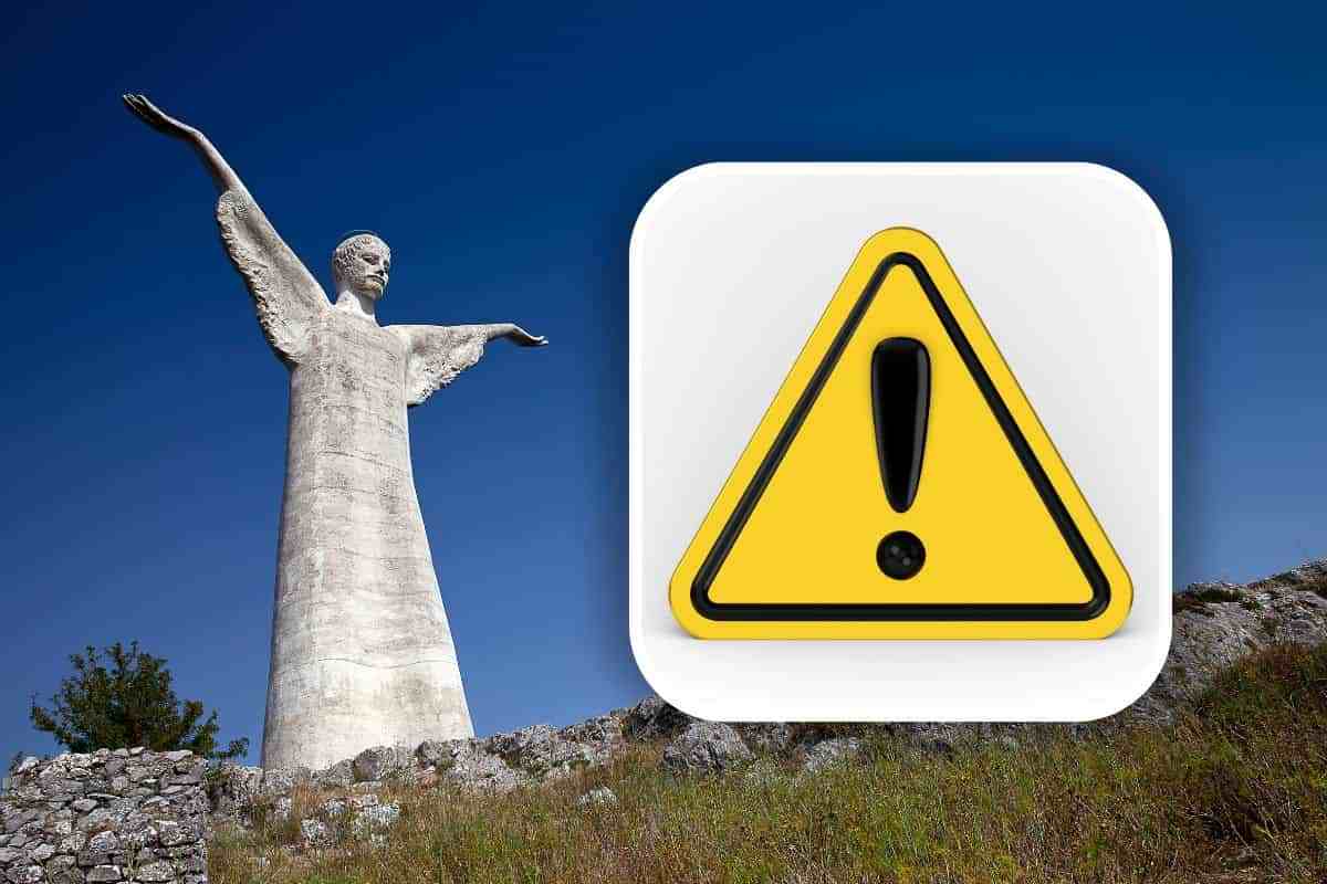 statua cristo maratea in pericolo