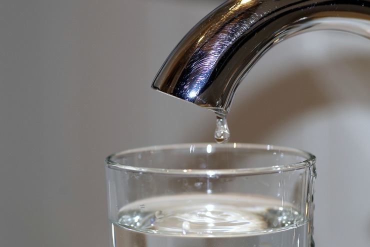 Il bonus acqua potabile si usa per quella del rubinetto